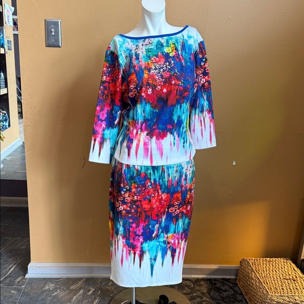 Bisou Bisou abstract skirt set Colorful, 3/4 Sleeves, Boat Neck Shirt Size L